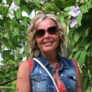 Meet your Posher, Rachel